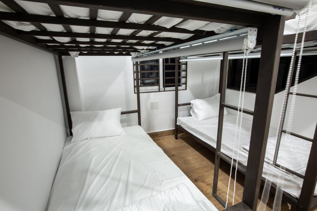 5.T Hostel Хюе Екстер'єр фото