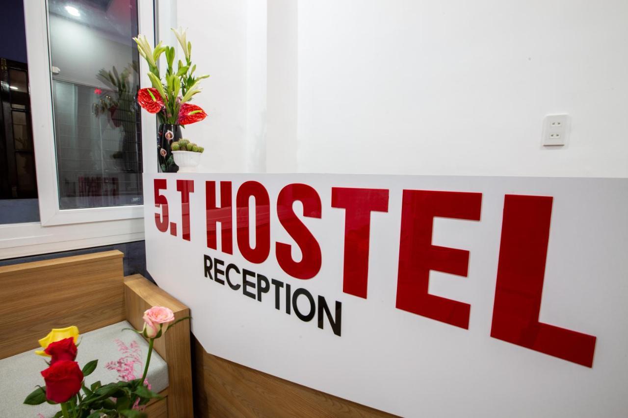 5.T Hostel Хюе Екстер'єр фото
