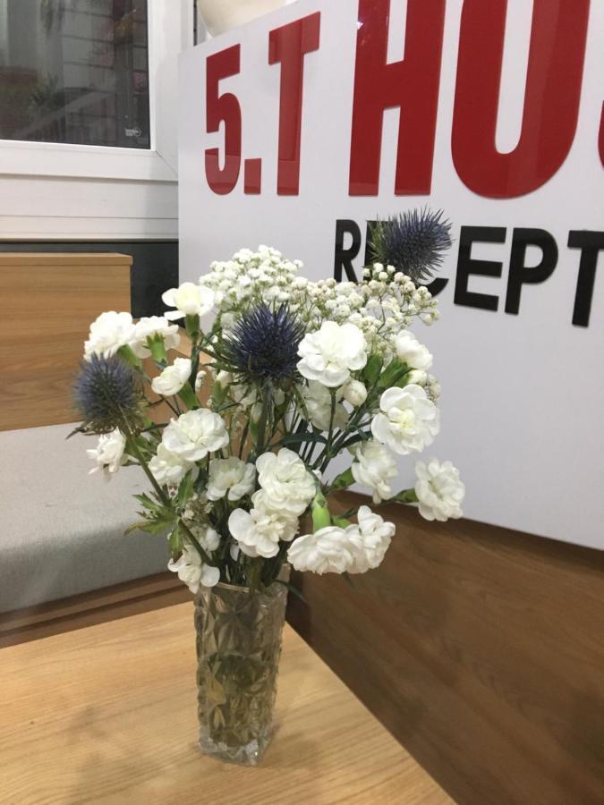 5.T Hostel Хюе Екстер'єр фото